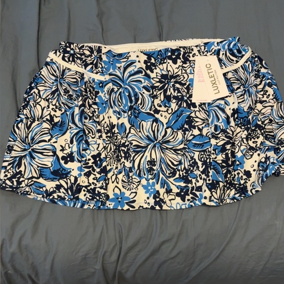 Lilly Pulitzer Dresses & Skirts - Lilly Pulitzer Luxletic Skort